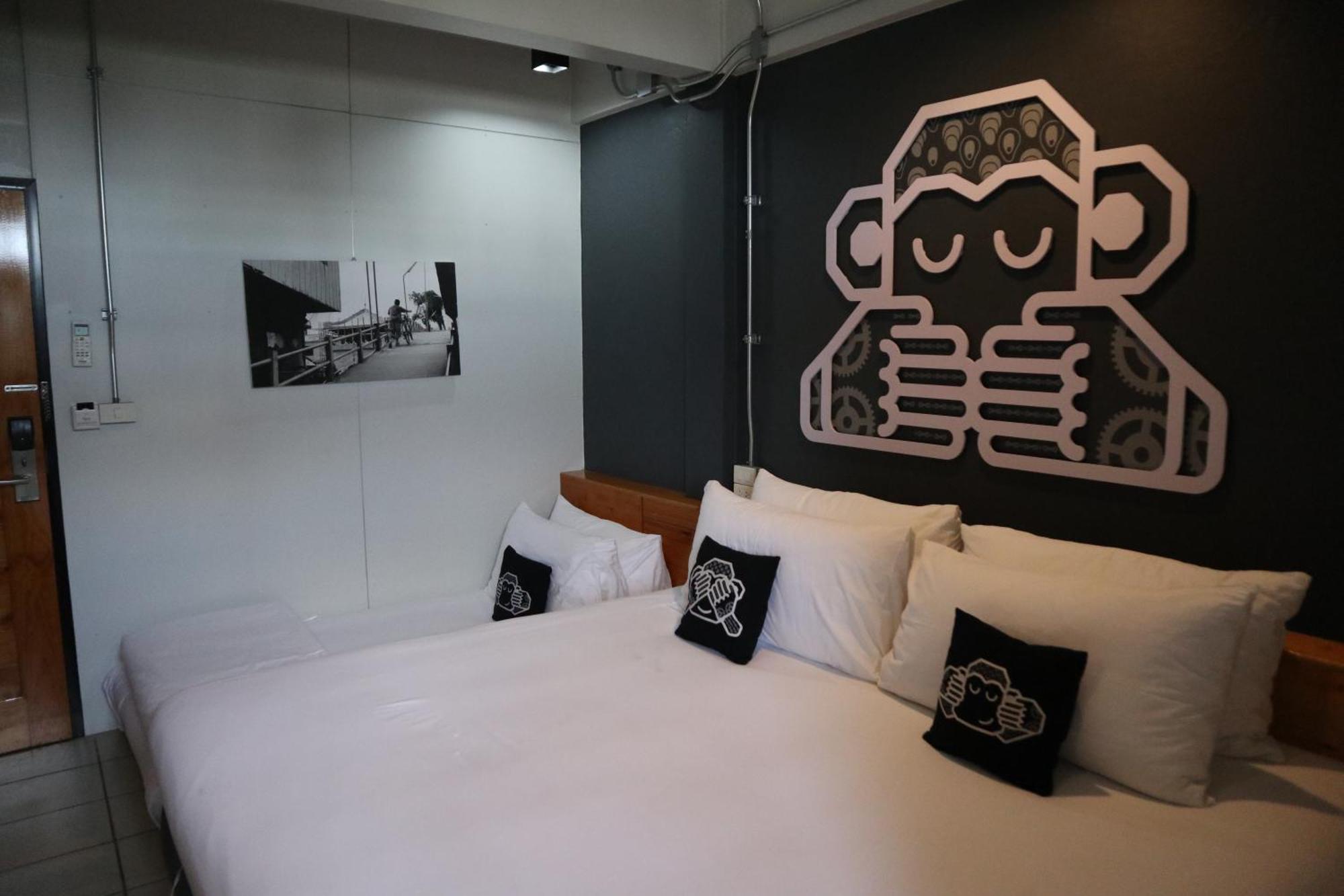 Blu Monkey Hub & Hotel Surat Thani Dış mekan fotoğraf
